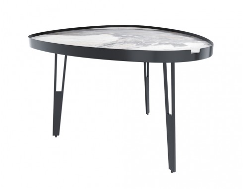 Table basse Capri Black pieds ajourés...